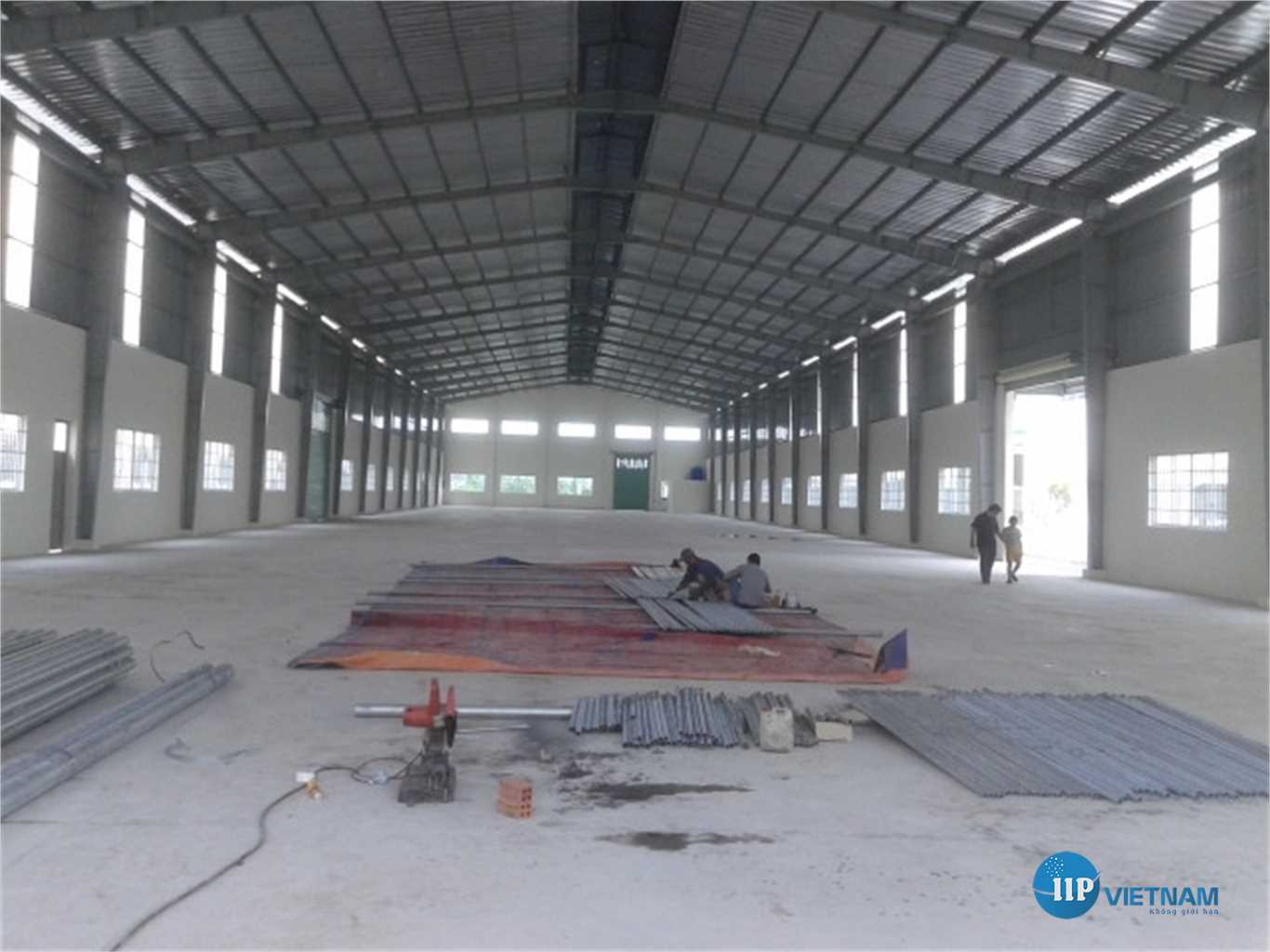 CHUYỂN NHƯỢNG 5.000m2 ĐẤT VÀ NHÀ XƯỞNG TRONG CỤM CÔNG NGHIỆP Ở HÀ NỘI